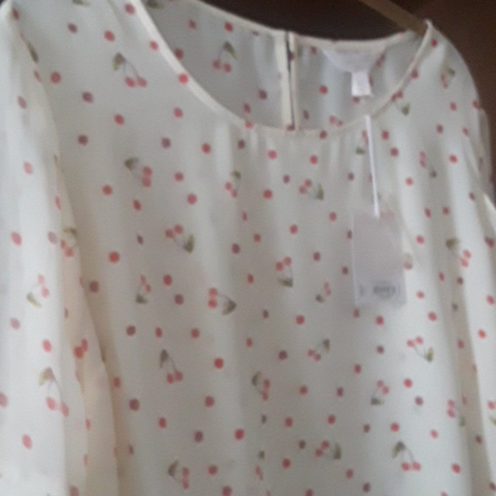Brand new Lauren Conrad Cherry printed blouse